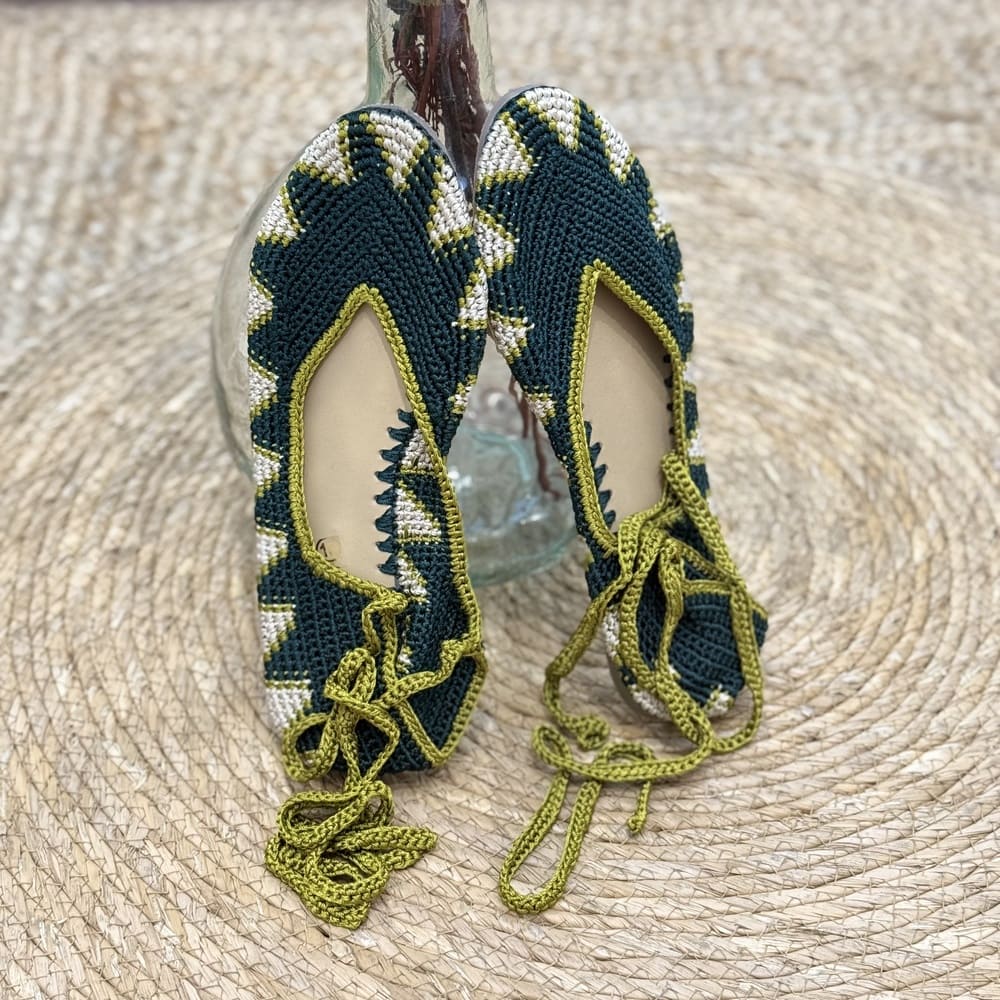 Bailarina crochet verde y beige Vila - Talla 40
